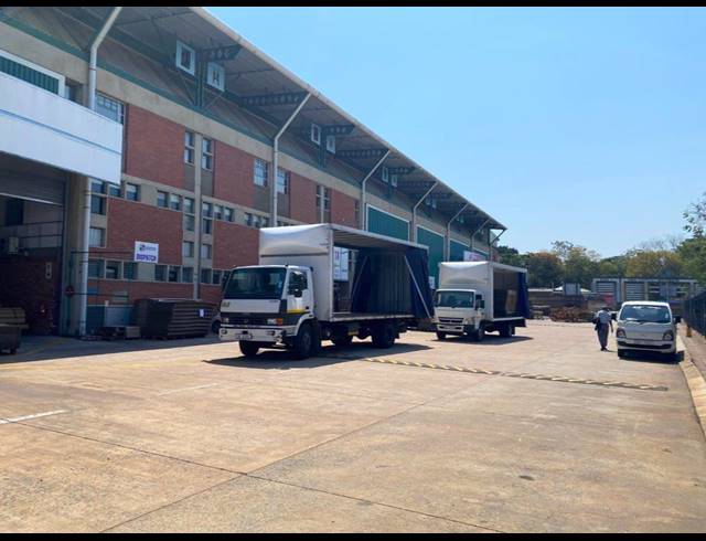 2,286M² WAREHOUSE TO LET IN WESTMEAD